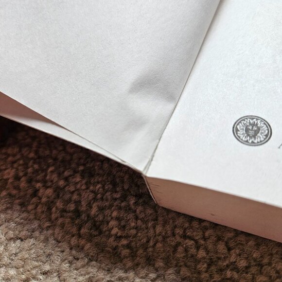 Full Set of Fifty Shades of Grey, Darker & Freed by E. L. James - Paperback‎ - Picture 10 of 14